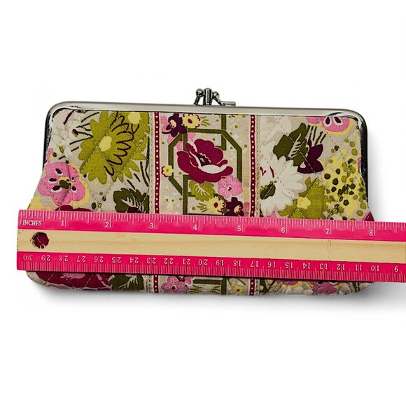 Vera Bradley Clutch Wallet Made Me Blush Flowal Closure Quilted Double Kisslock - Picture 8 of 9